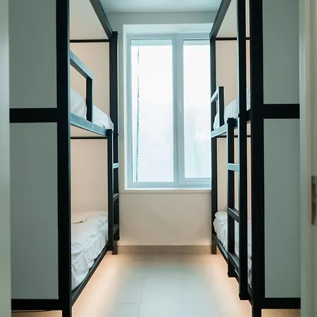 Kyivpasservis Hostel *
